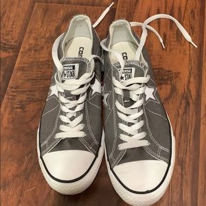 gray converse